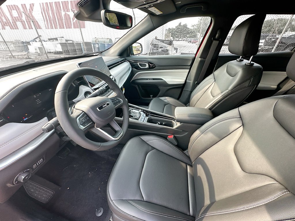 New 2026 Jeep Compass Limited AWD/4WD image 26