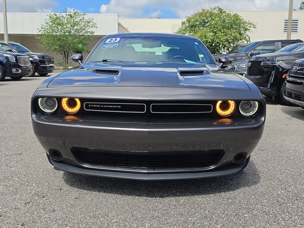 Used 2023 Dodge Challenger SXT RWD image 2