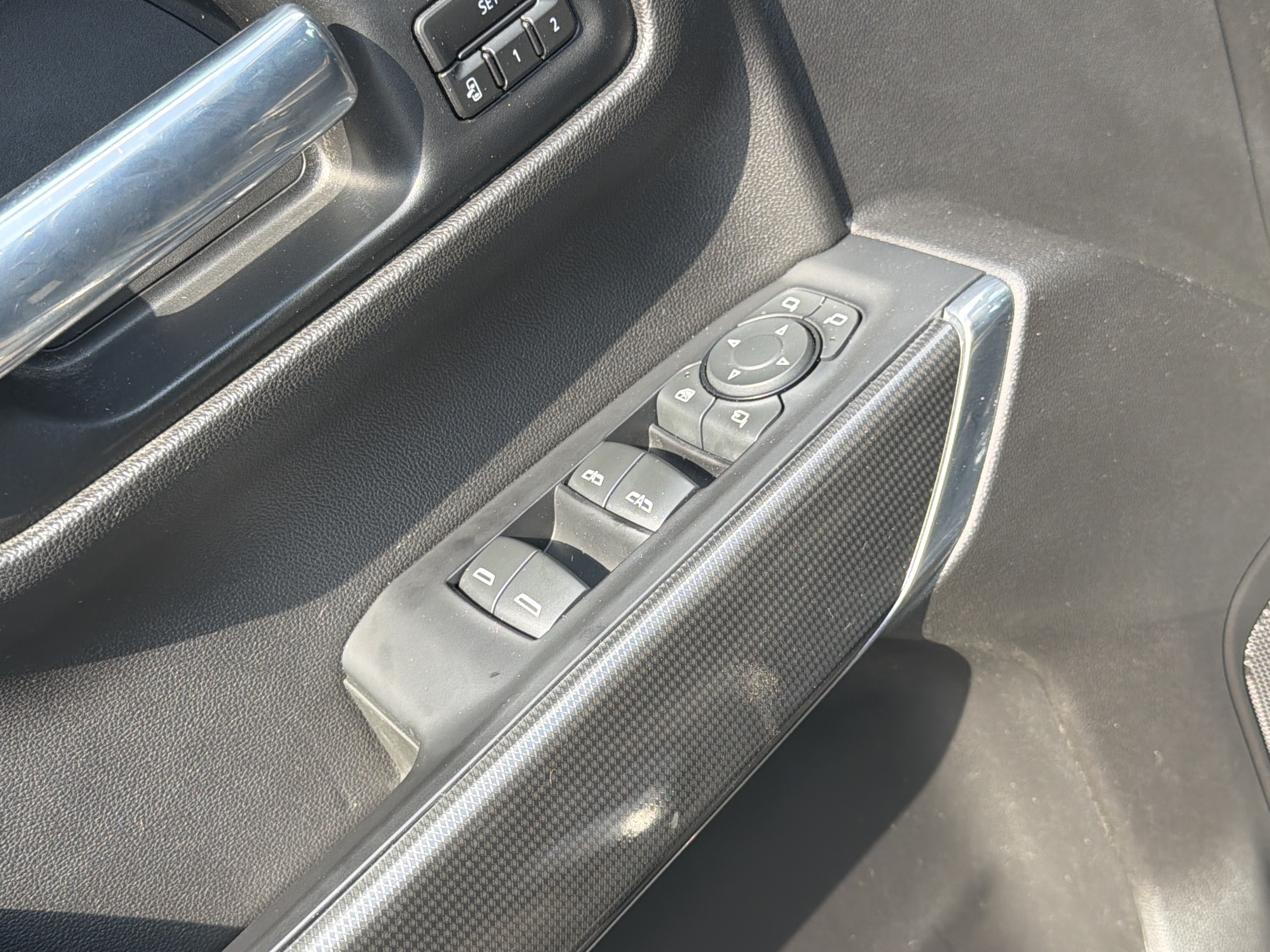 Used 2020 GMC Sierra 1500 AT4 w/ AT4 Premium Package AWD/4WD image 15