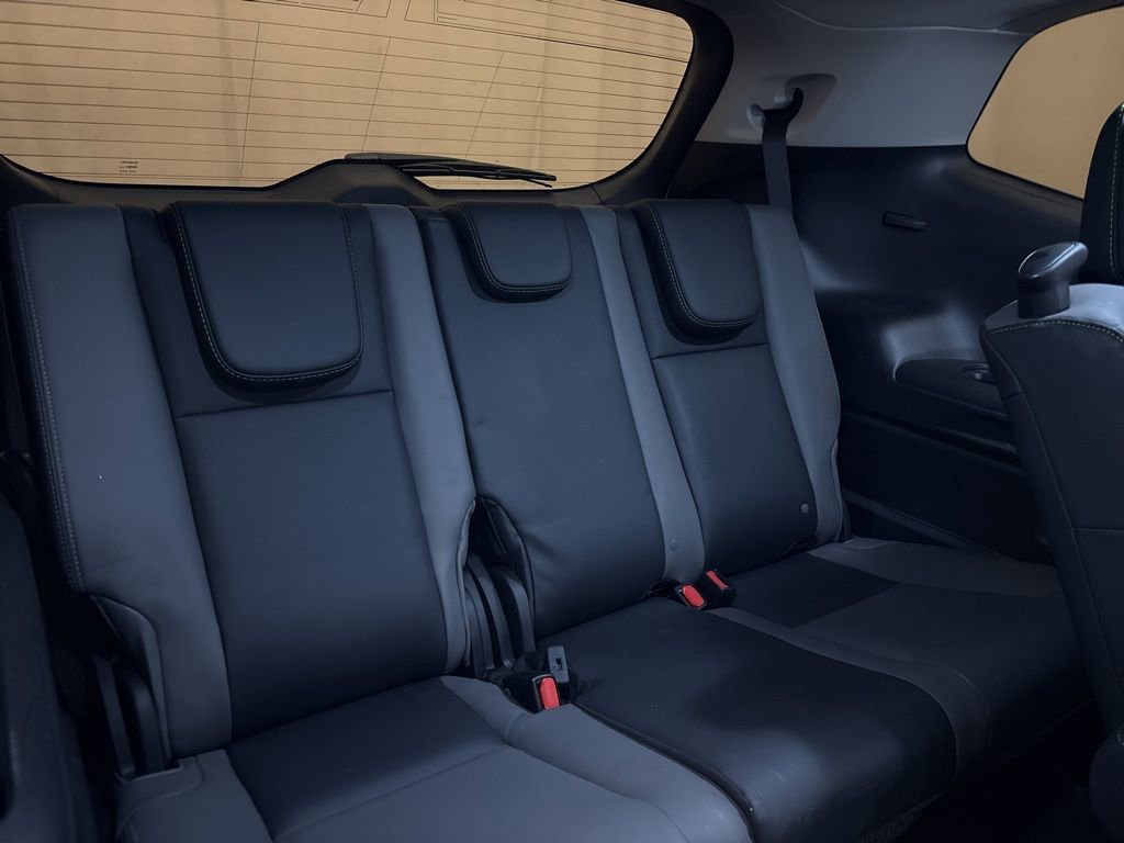 Used 2023 Subaru Ascent Onyx Edition AWD/4WD image 21