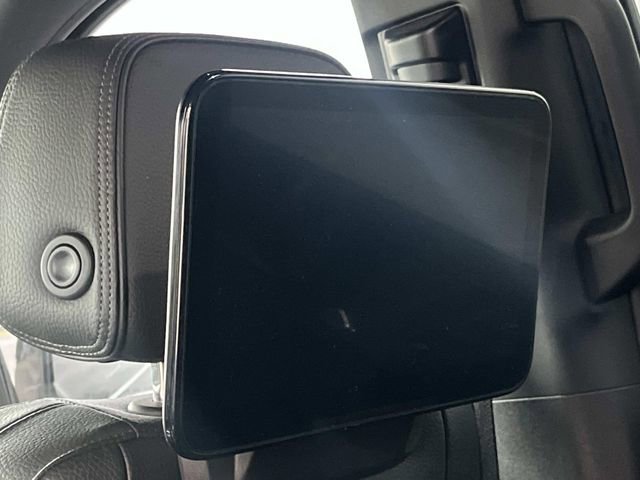 Used 2021 GMC Yukon Denali w/ Denali Premium Package image 19