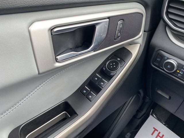 Certified 2022 Ford Explorer XLT w/ Equipment Group 202A image 26
