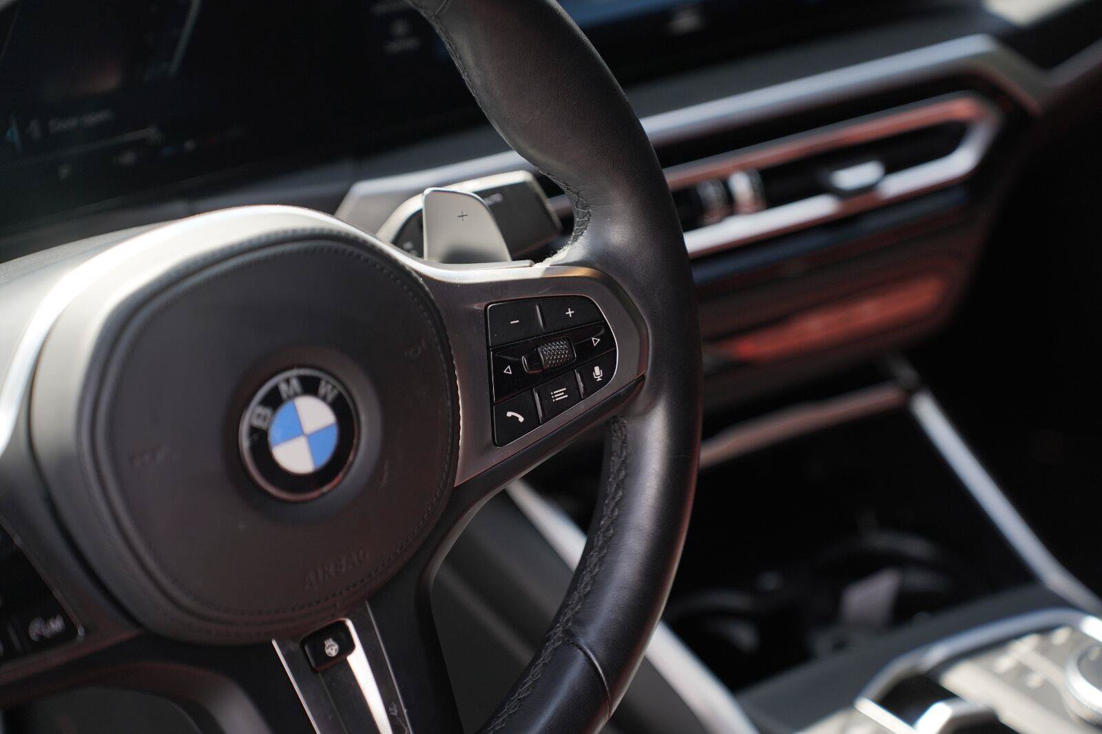 Used 2023 BMW 330i xDrive Sedan w/ M Sport Package AWD/4WD image 12
