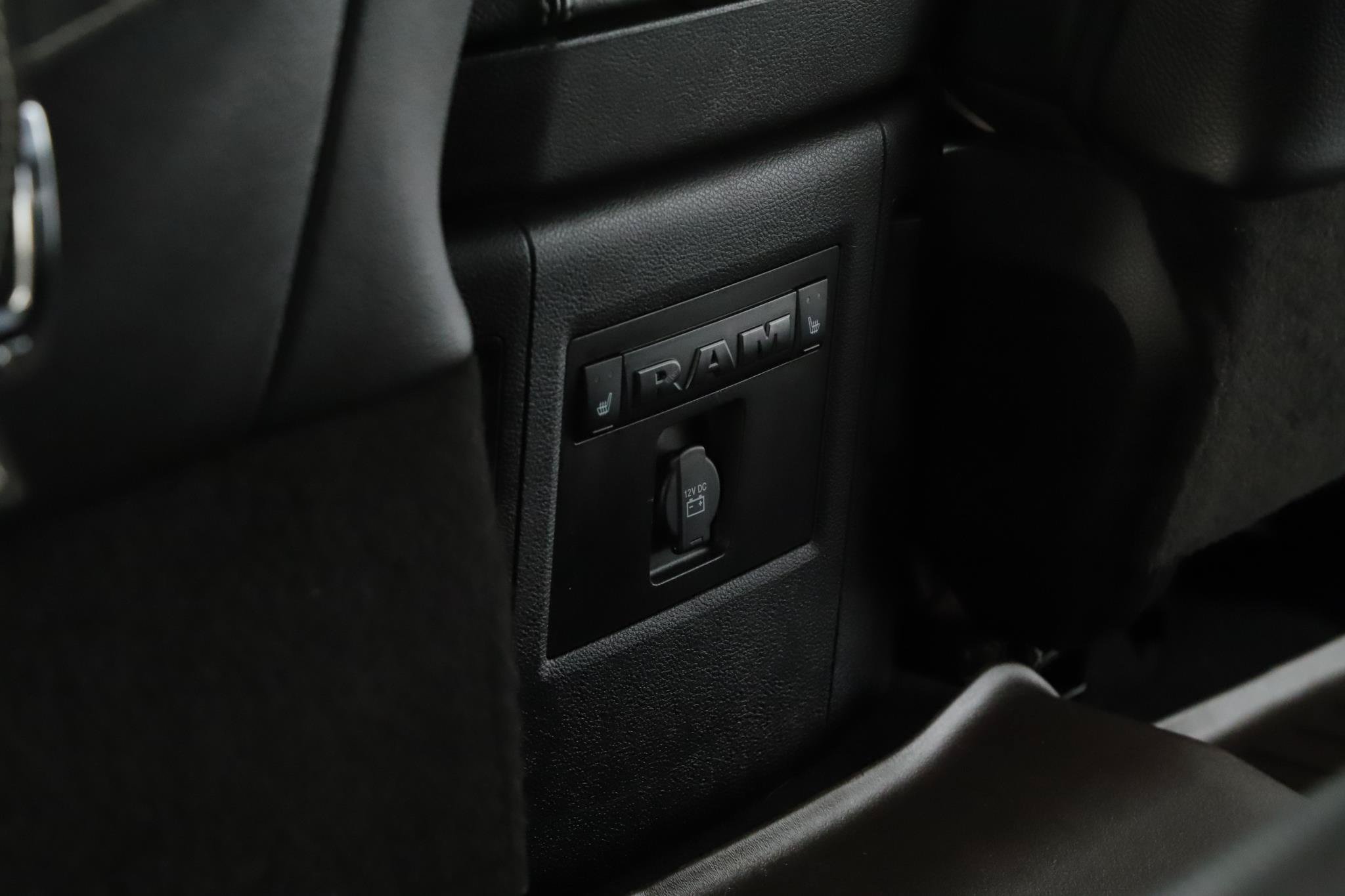 Used 2018 RAM 2500 Limited AWD/4WD image 6