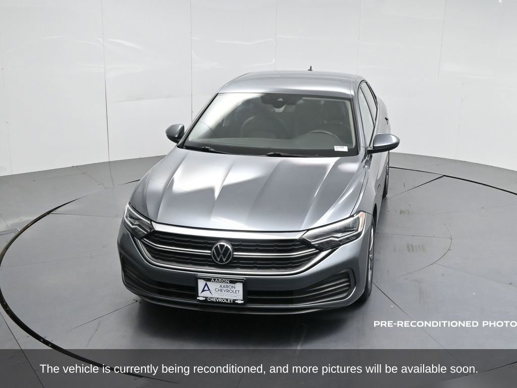 Used 2022 Volkswagen Jetta SE image 50