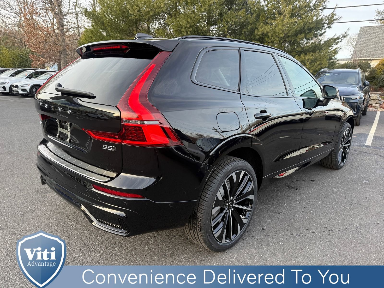 New 2026 Volvo XC60 B5 Ultra w/ Protection Package Premier AWD/4WD image 8