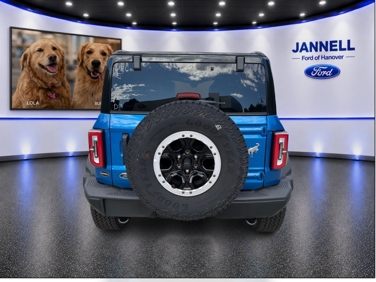 New 2025 Ford Bronco Badlands w/ Sasquatch Package AWD/4WD image 7