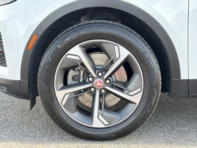 Used 2022 Jaguar E-PACE SE image 32