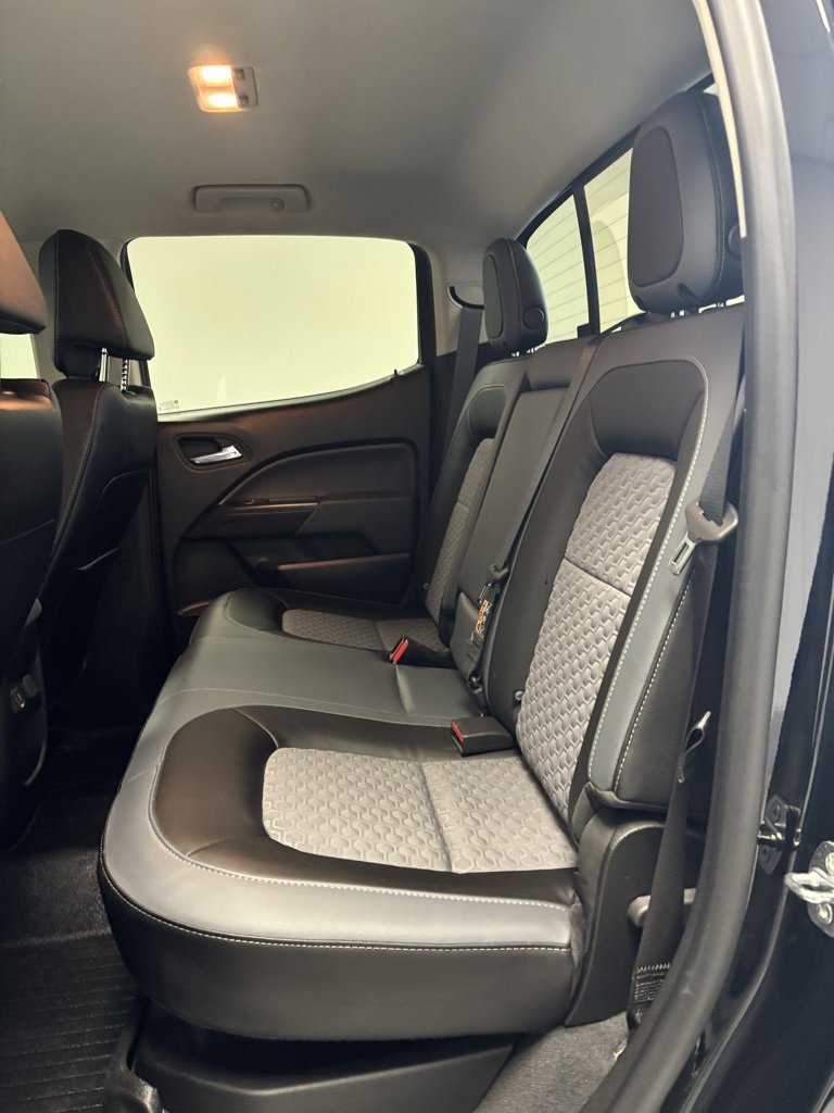 Certified 2022 Chevrolet Colorado Z71 w/ Z71 Midnight Edition image 20