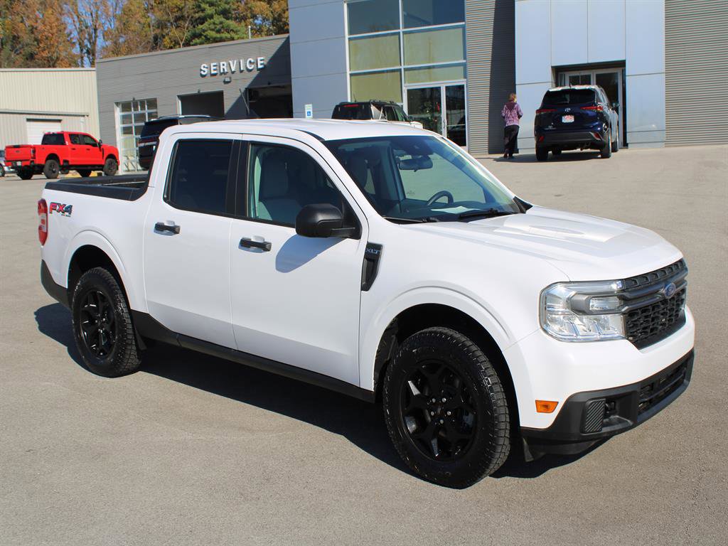 Used 2023 Ford Maverick XLT w/ Equipment Group 300A Standard image 2