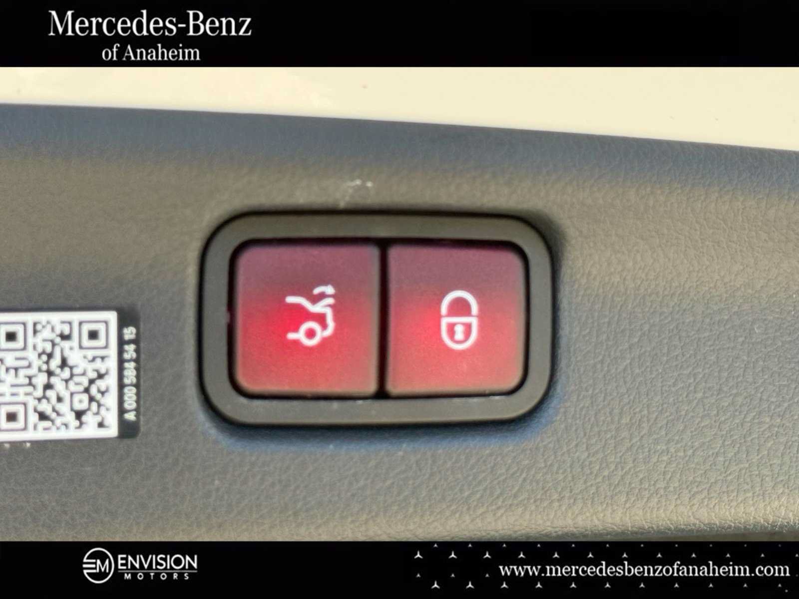 Used 2024 Mercedes-Benz C 300 Sedan image 19