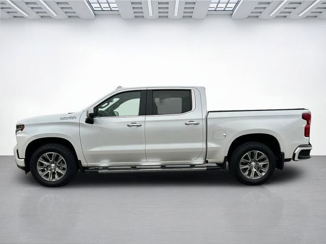 Used 2022 Chevrolet Silverado 1500 High Country w/ Safety Package II AWD/4WD image 7