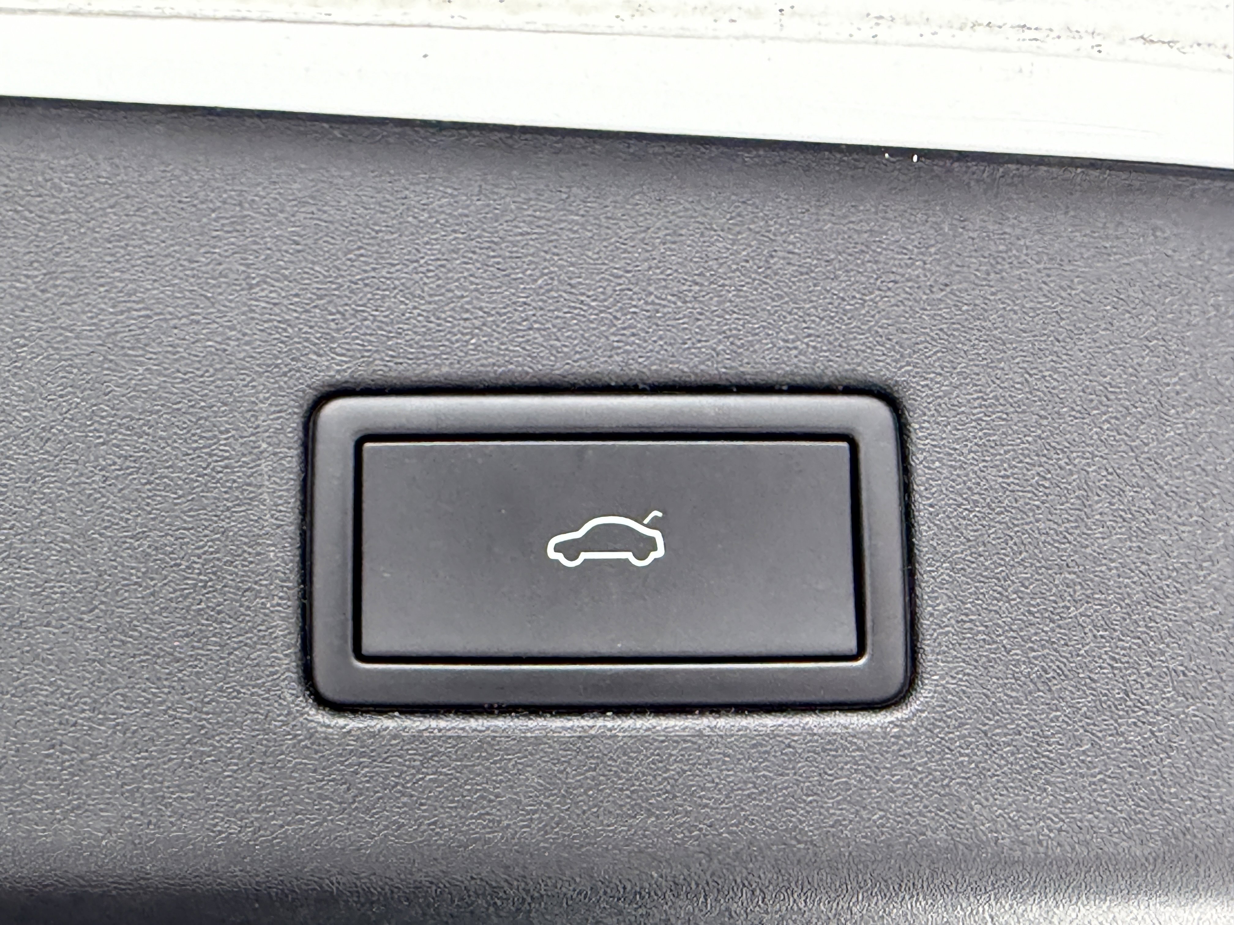 Used 2021 Volkswagen ID.4 Pro S RWD image 11