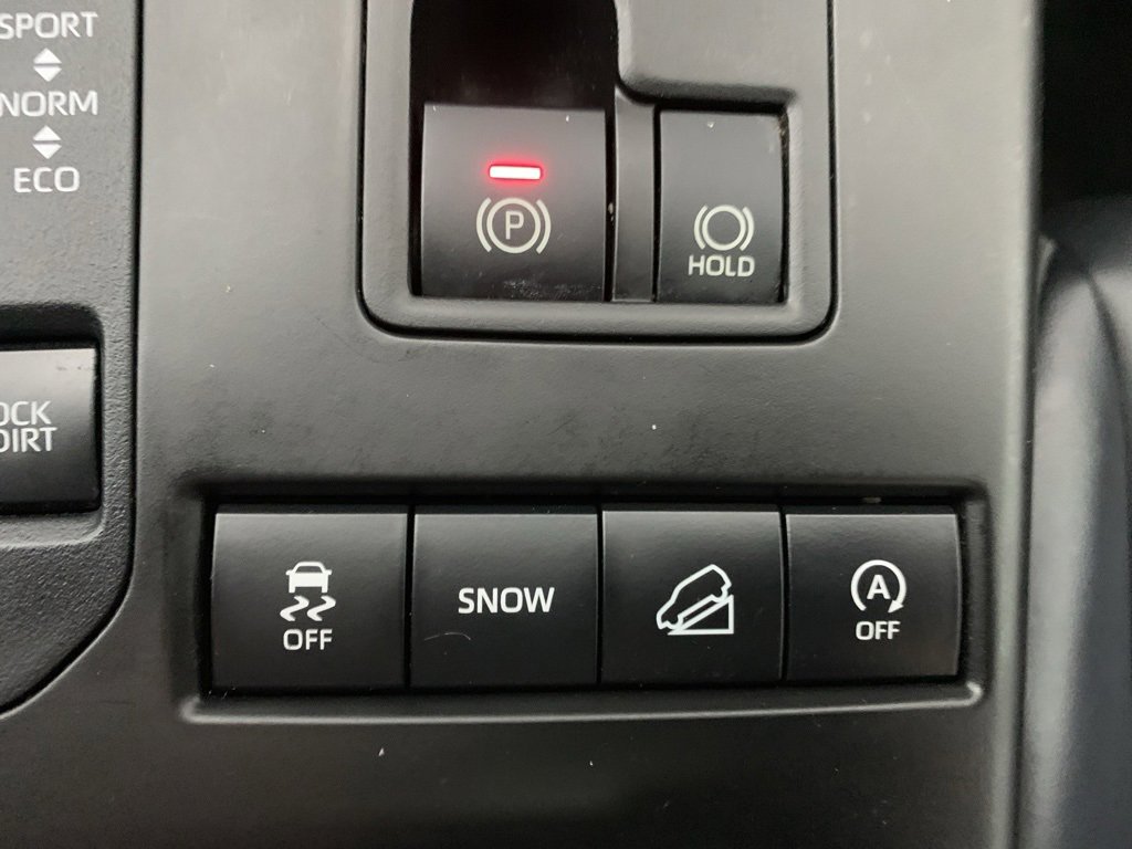 Used 2022 Toyota Highlander XLE image 14