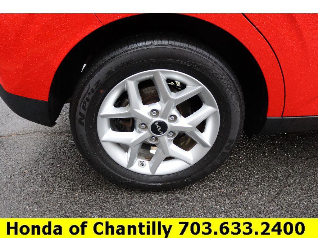 Used 2023 Kia Soul S image 28