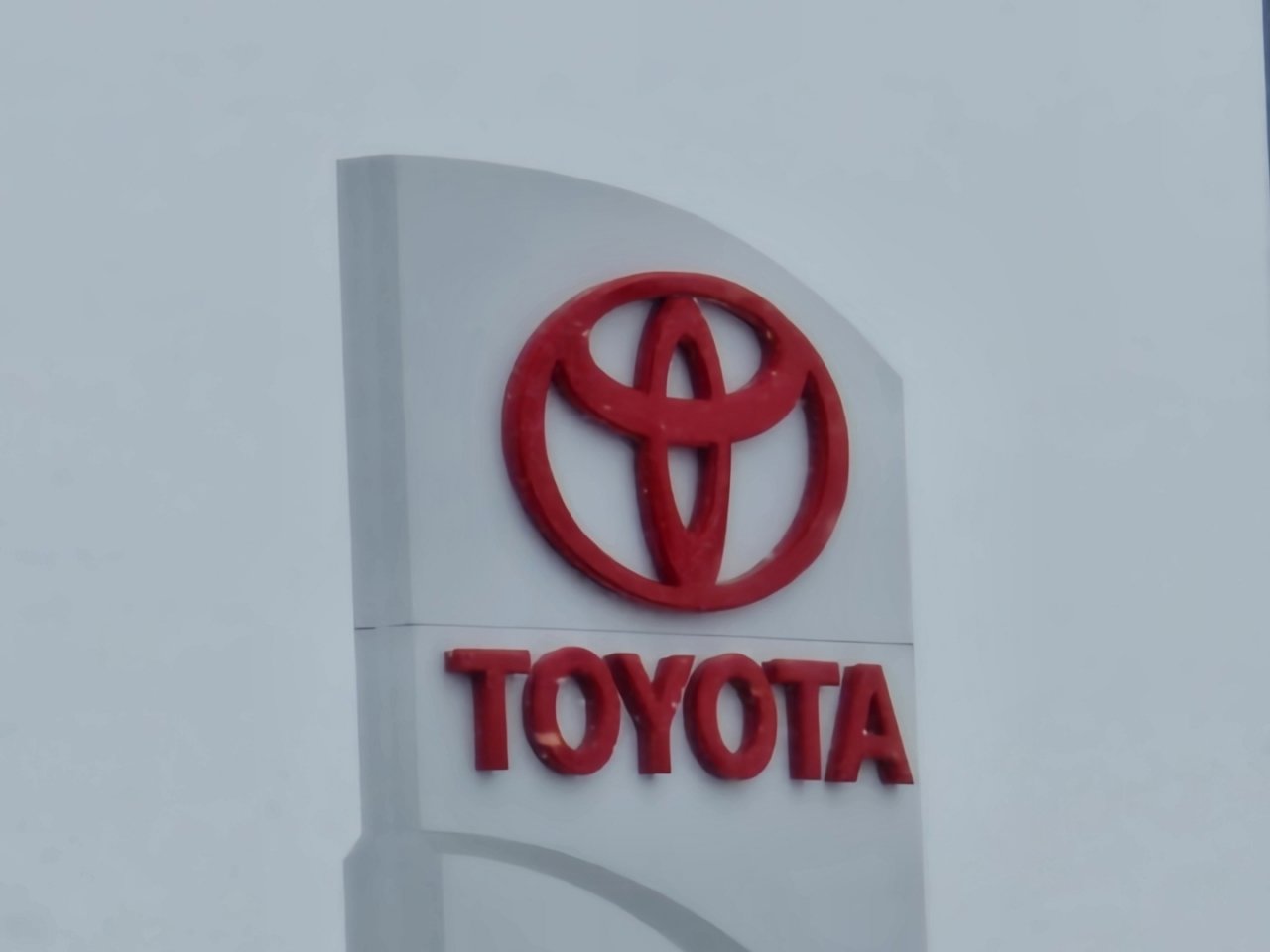 Certified 2024 Toyota RAV4 LE image 36