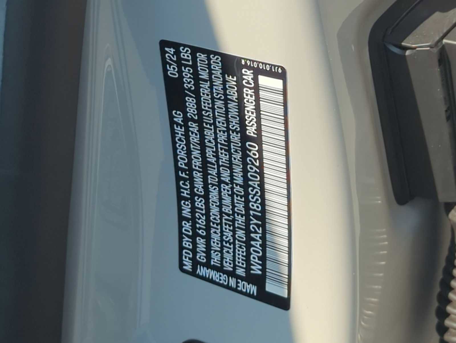 Used 2025 Porsche Taycan image 37