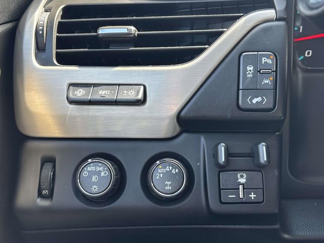 Used 2018 GMC Yukon Denali w/ Open Road Package AWD/4WD image 12