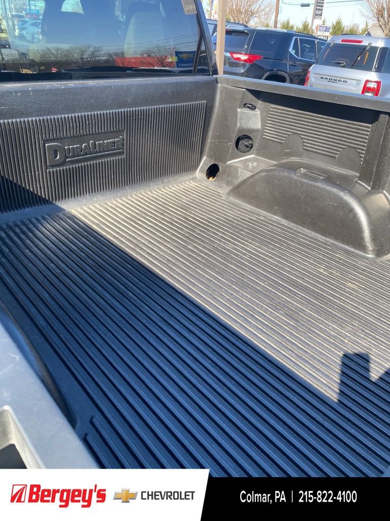 Certified 2025 Chevrolet Silverado 1500 LT AWD/4WD image 24