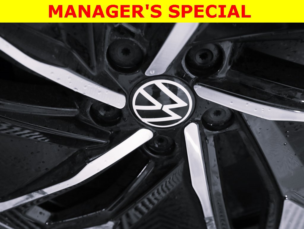 Used 2021 Volkswagen ID.4 Pro S image 8