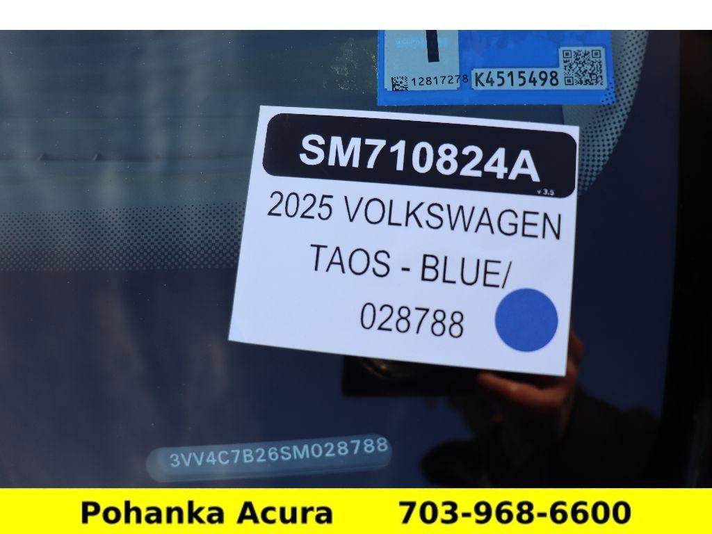 Used 2025 Volkswagen Taos SEL image 35
