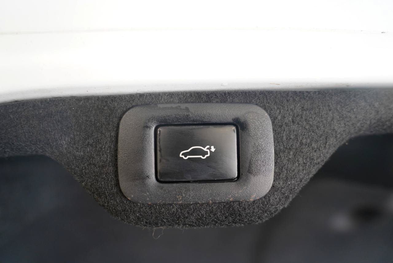 Used 2022 Lexus ES 350 F Sport w/ Accessory Package FWD image 38