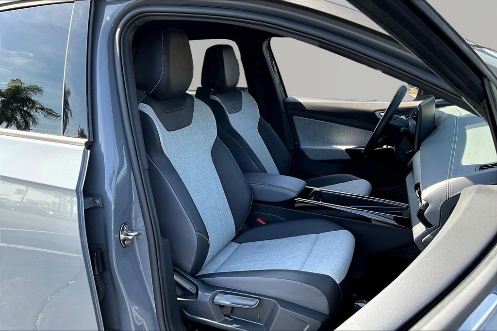 Used 2024 Volkswagen ID.4 2WD image 29