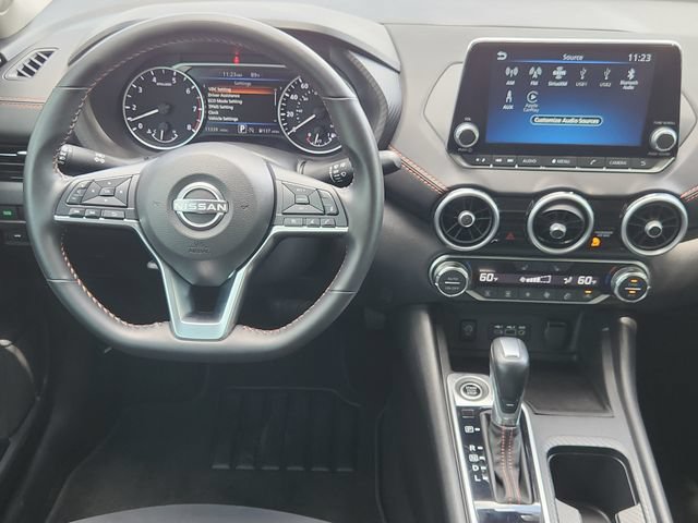 Used 2025 Nissan Sentra SR FWD image 26