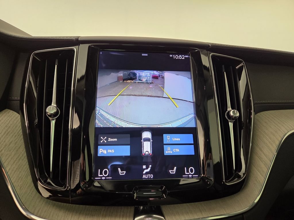 Used 2021 Volvo XC60 T5 Inscription FWD image 21