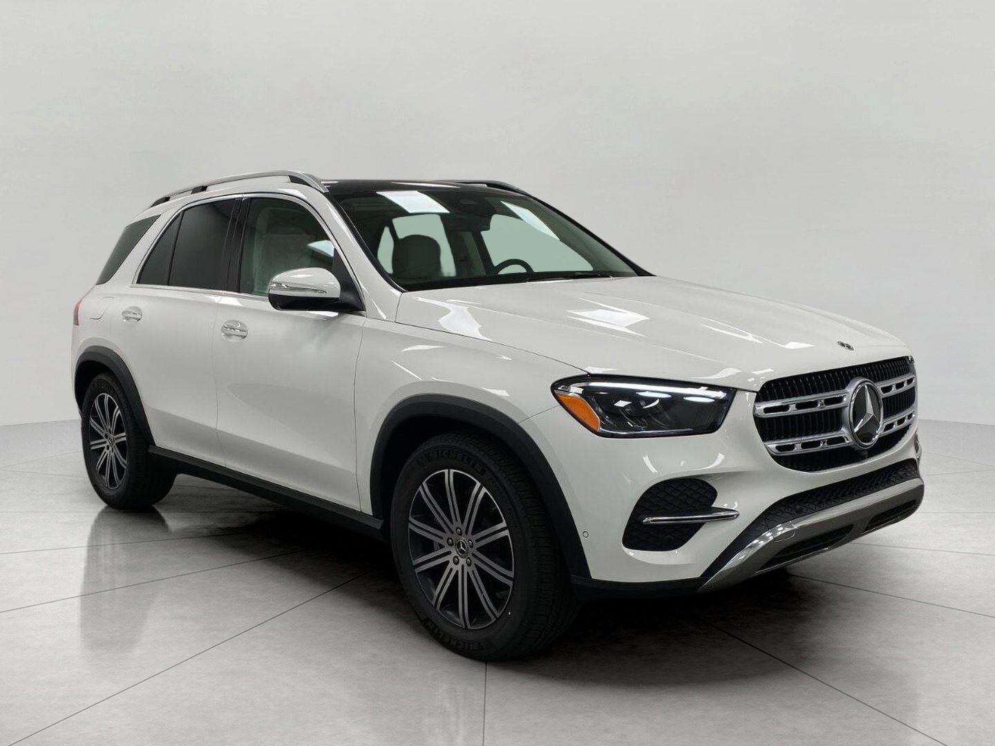 New 2026 Mercedes-Benz GLE 350 4MATIC image 1
