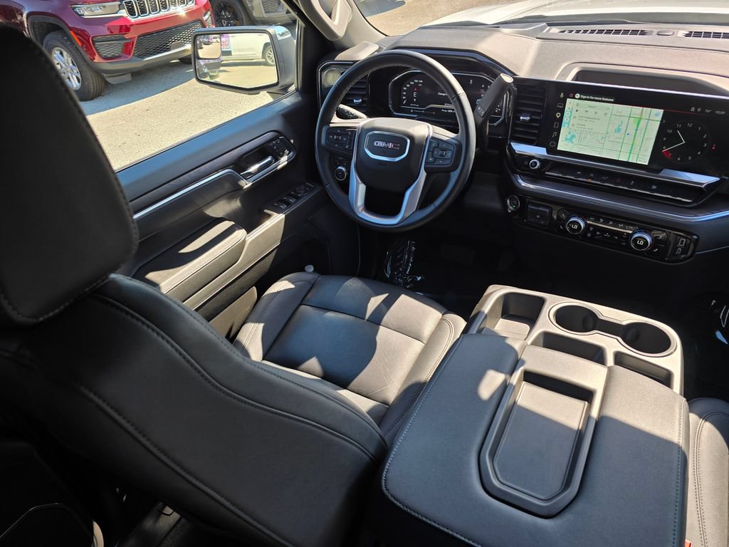 Used 2025 GMC Sierra 1500 SLT AWD/4WD image 47