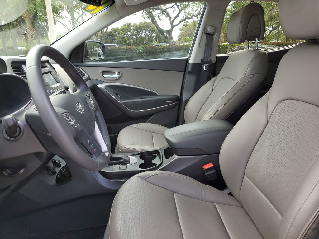 Used 2016 Hyundai Santa Fe Sport w/ Option Group 03 image 21