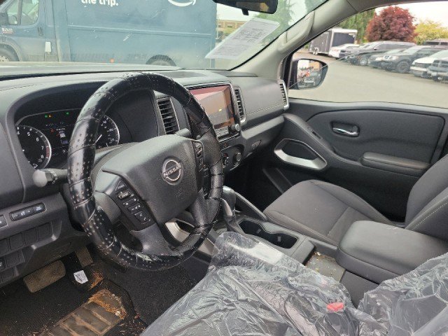 Used 2022 Nissan Frontier SV RWD image 8