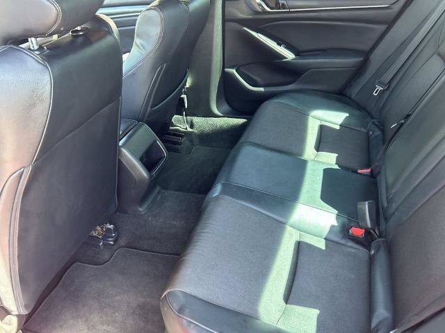 Used 2018 Honda Accord Sport image 18