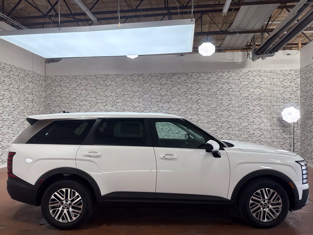 New 2027 Hyundai Palisade SE FWD image 8