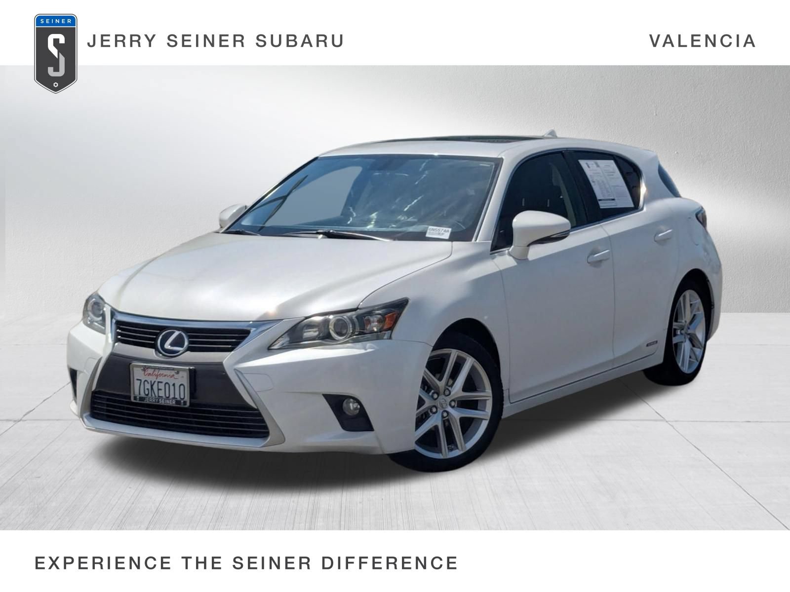 Used 2014 Lexus CT 200h FWD image 1