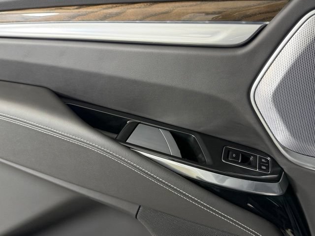 Certified 2025 Cadillac Escalade ESV Sport Platinum w/ LPO, ONYX Package AWD/4WD image 24