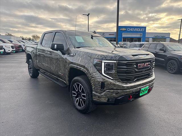 Used 2025 GMC Sierra 1500 AT4 w/ AT4 Premium Package image 4