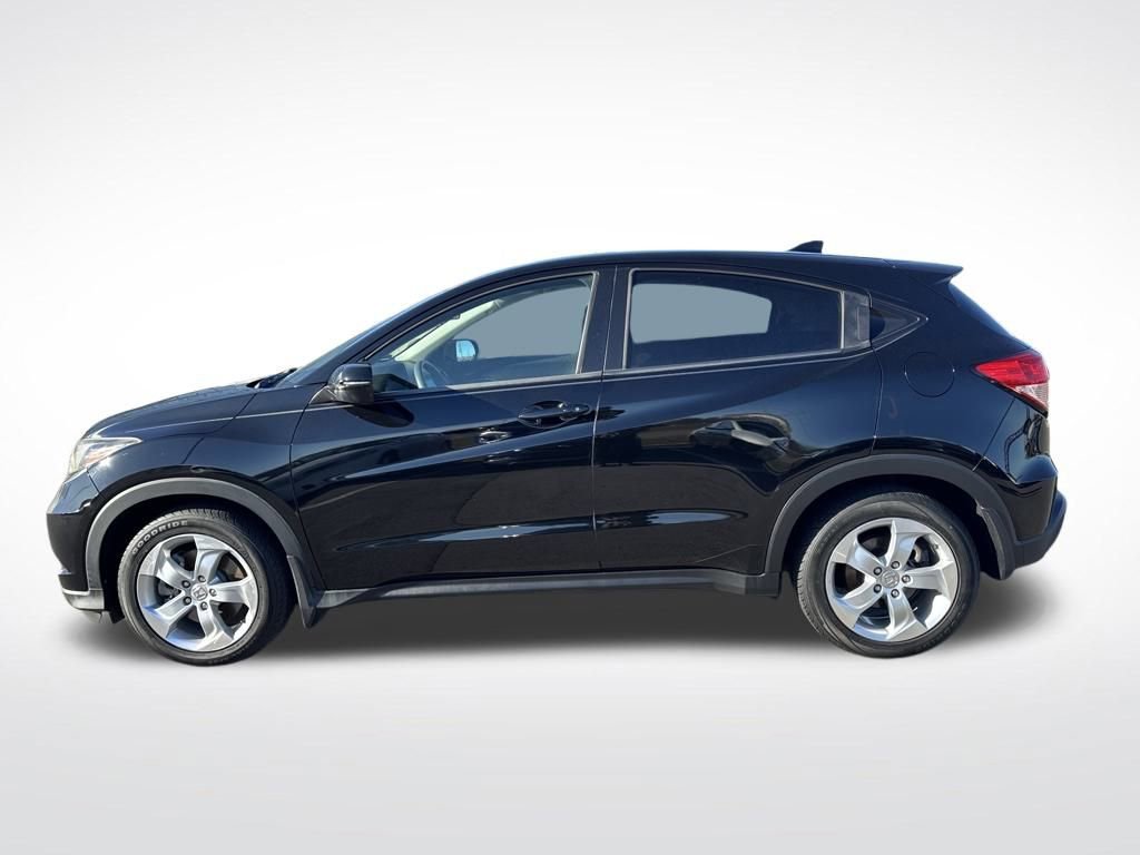 Used 2016 Honda HR-V EX image 2