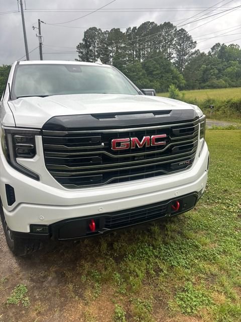 Used 2026 GMC Sierra 1500 AT4 w/ AT4 Premium Package AWD/4WD image 5