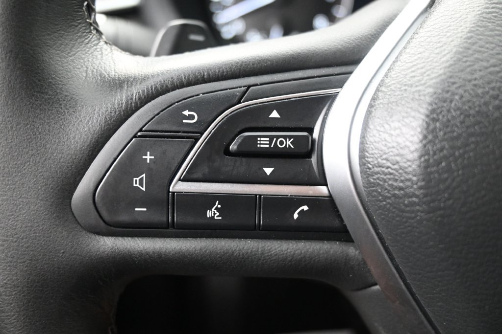 Used 2025 INFINITI QX55 Essential AWD/4WD image 23