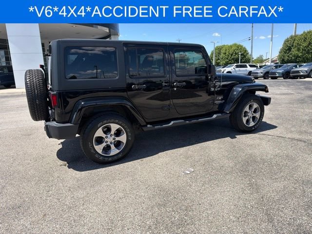 Used 2017 Jeep Wrangler Unlimited Sahara w/ Connectivity Group AWD/4WD image 10