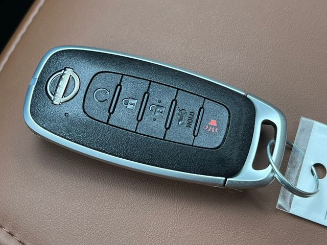 New 2026 Nissan Pathfinder Platinum image 37