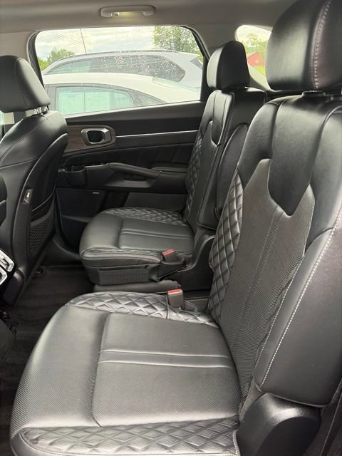 Used 2022 Kia Sorento SX Prestige AWD/4WD image 14