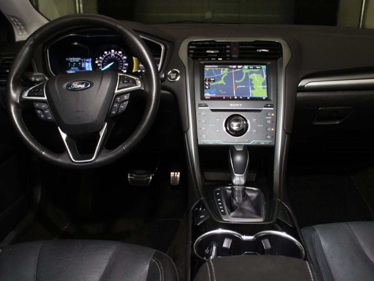 Used 2015 Ford Fusion Titanium FWD image 35