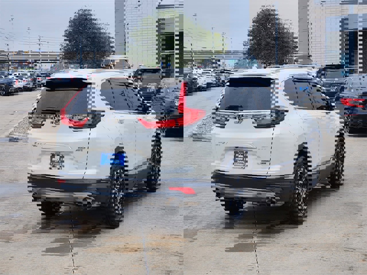 Certified 2017 Honda CR-V Touring image 5