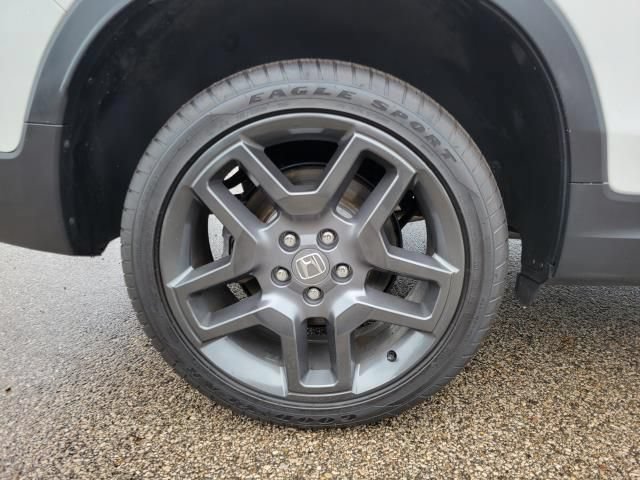Used 2023 Honda Passport EX-L image 5
