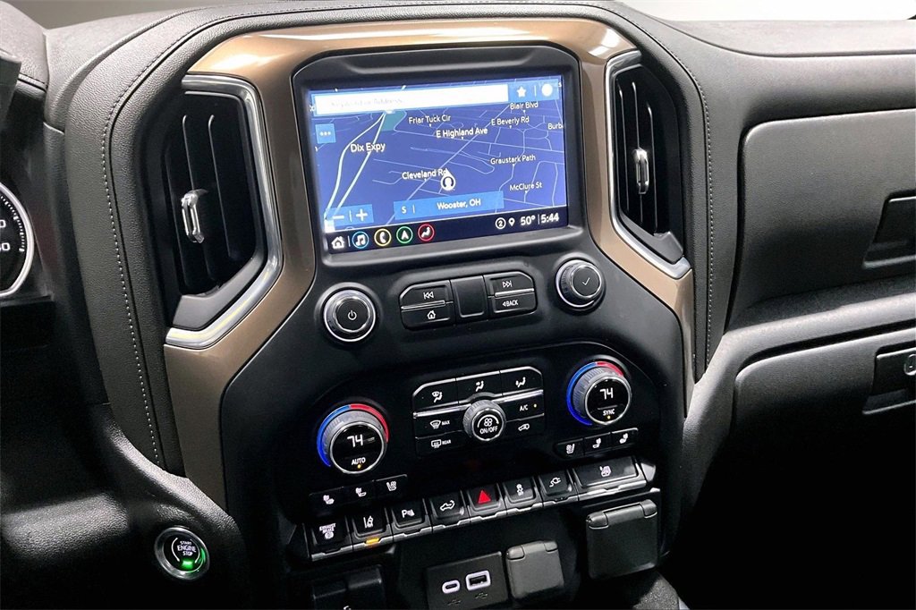 Used 2022 Chevrolet Silverado 3500 High Country w/ Technology Package image 10