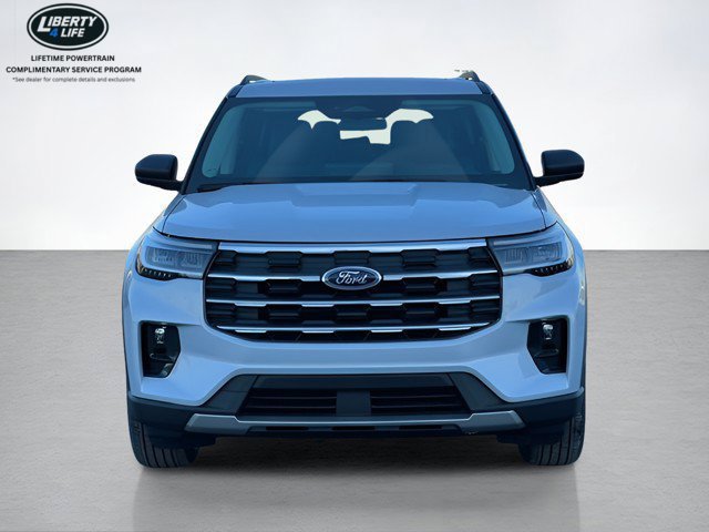 New 2026 Ford Explorer Active w/ Active Comfort Package AWD/4WD image 8