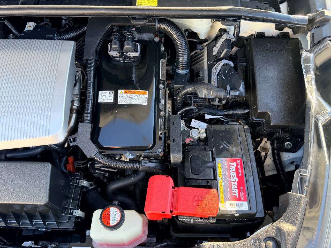 Used 2016 Toyota Prius Three Touring FWD image 51